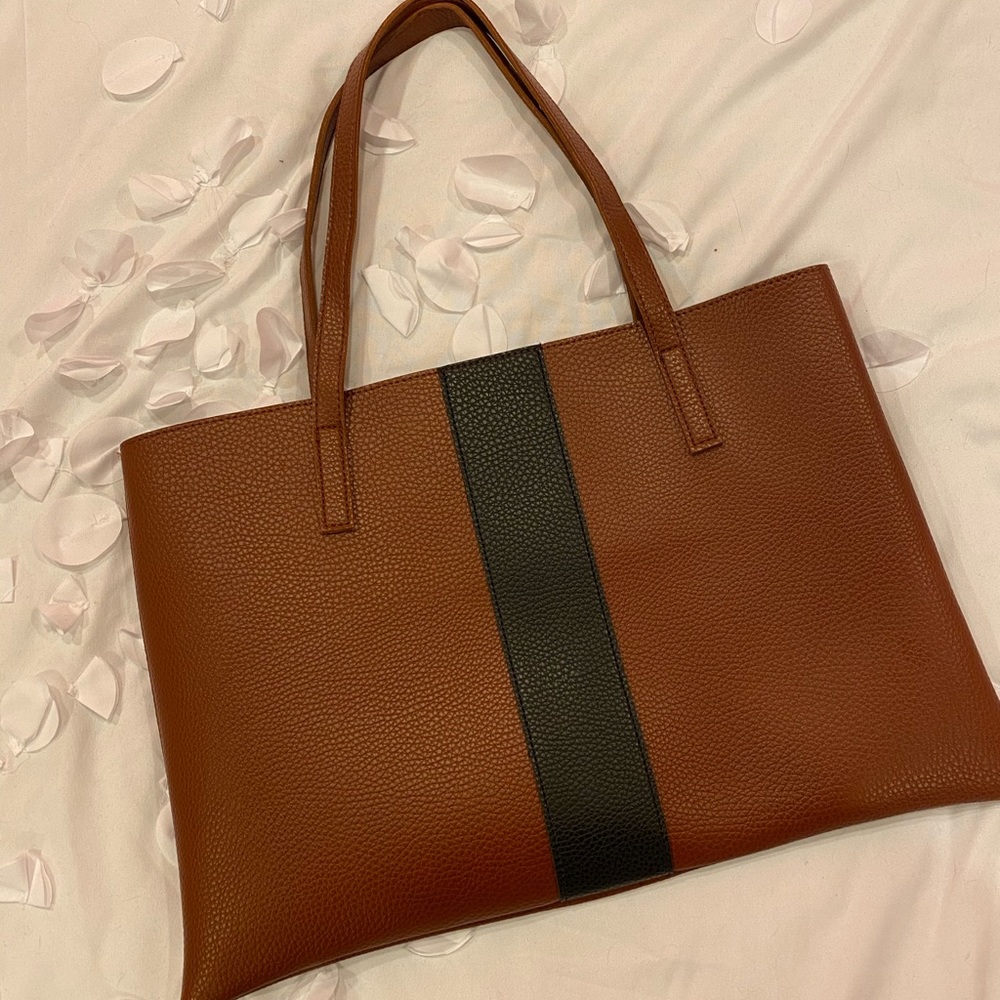 Vince Camuto Luck Tote